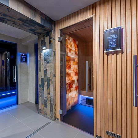 Wellness Penzion Vila Mery Poprad Exterior photo