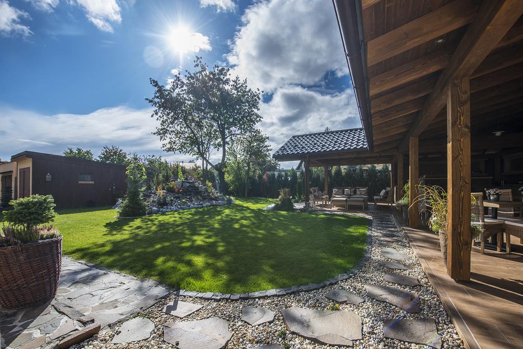 Wellness Penzion Vila Mery Poprad Exterior photo