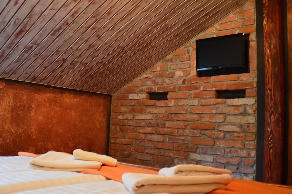 Wellness Penzion Vila Mery Poprad Exterior photo