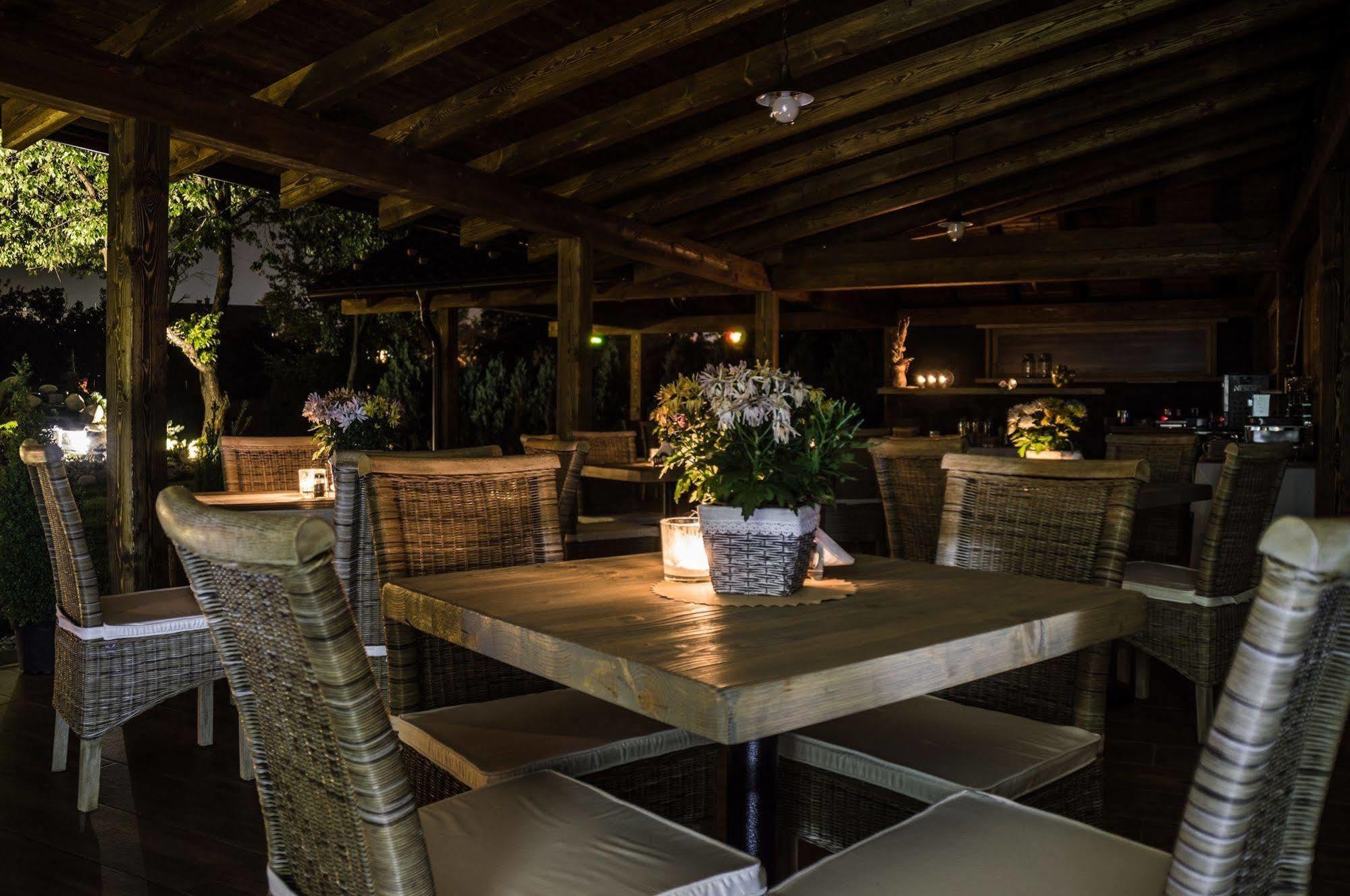 Wellness Penzion Vila Mery Poprad Exterior photo